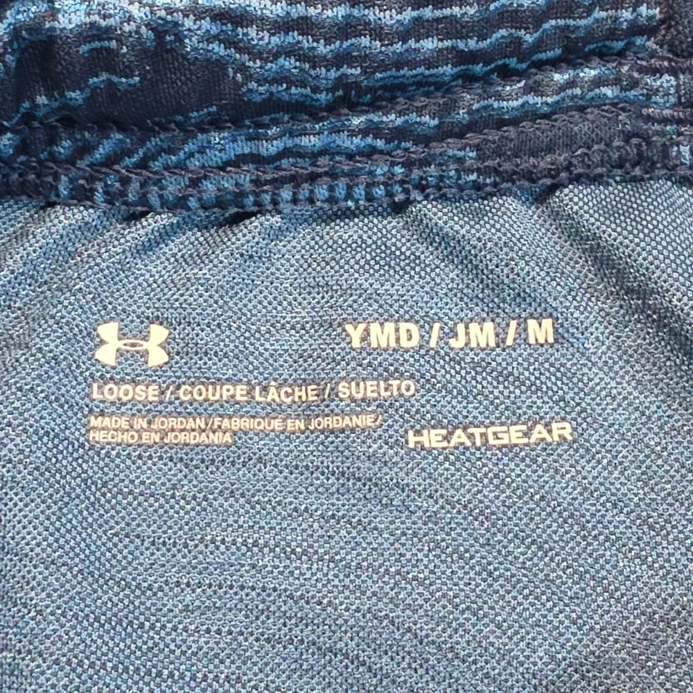 Under Armour YOUTH Boys Medium Blue Graphic HeatGear Athletic Shorts Teal